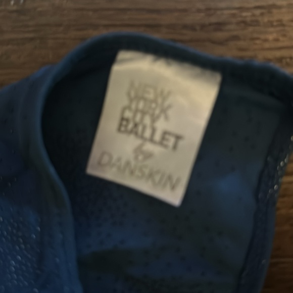 Danskin Dance Leotard Women’s Petite 0-2 - Picture 3 of 4